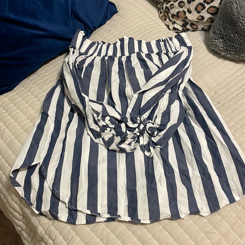 H&M Strapless Blouse